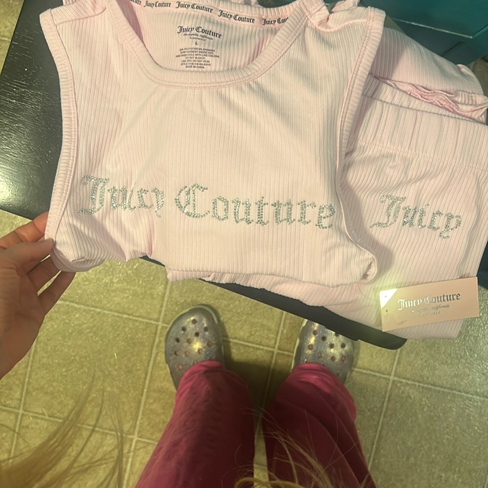 DONATING SOON❗️JUICY COUTURE Pajamas - Picture 3 of 13